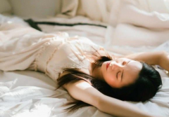 鸡年王姓男宝宝取名主推 王姓女孩属鸡取什么名字好